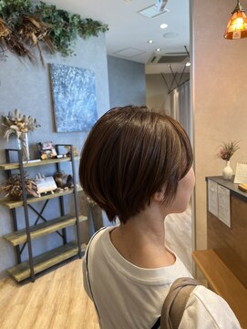 スリーランド(THREELAND) ショートボブ