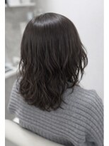 アミカ(Amica)&nbsp;顔まわりレイヤー×パーマ