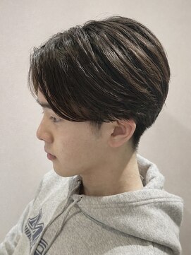 キリ 逗子(kiri) 逗子葉山センターパートカルマヘアコンマヘアメンズカット眉R15