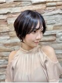 くびれショートレイヤーボブスタイル