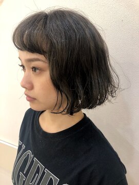 カール 鶴川店(K：R) 切りっぱなしボブ