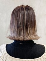 アイティー バイ アルバム 浦和店(IT by ALBUM) バレイヤージュグレージュ_セミウェットウェーブ_ba256711