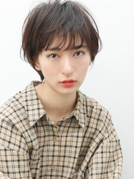 トライポッド(TRIPOD) 大人かわいい小顔ショートフェザーバング1102