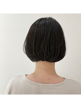 カウチ 板橋本町店(kauti) 乾かすだけで内側にまとまるボブ