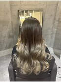 ホワイティーグラデーション