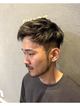 フィルジュ(FiLUGE) メンズ刈り上げ×ハイライトカラー