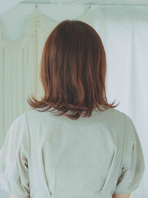 外ハネミディヘアスタイル[北千住]