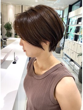 ステアケース 武蔵小杉店(stair:case) 大人ショートレイヤー/ハンサム/白髪ぼかし髪質改善30代40代50代