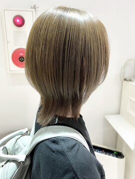 バブ バイネオリーブ(Bab by neolive) ショートウルフ/くびレイヤー/オリーブベージュ/イメチェン