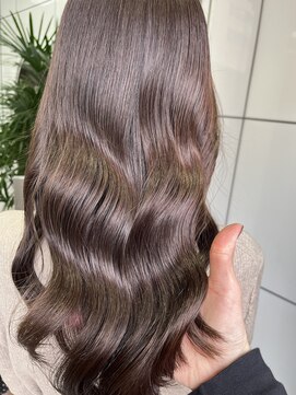 シェノン 梅田(CHAINON) ラベンダーカラー×小顔レイヤーカット