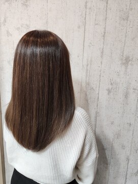 レッドカーペット(Red Carpet) 【Cut】やわらかワンレングス