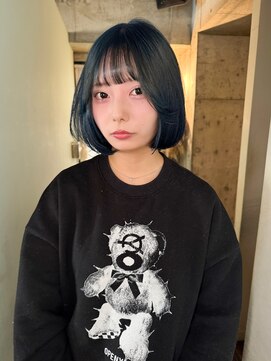 ノラジャーニー(NORA Journey) 【諒】ネイビーブルーカラーボブケアブリーチ前髪カット前髪あり