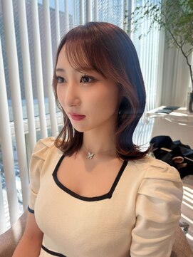 アリスバイアフロート 自由が丘(ALICe by AFLOAT) 鎖骨ミディアムくびれヘア/外ハネ【自由が丘】