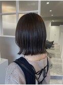 ボブ×オリーブベージュ