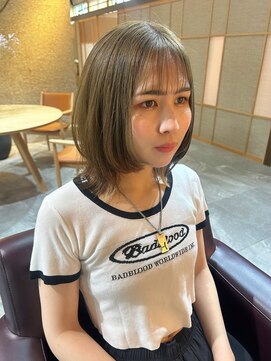 トップヘアーテラス(TOPHAIR TERRACE) 透明感ベージュカラー/オシャレウルフカット