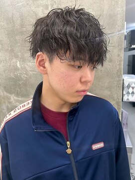 メンズサロン キング 心斎橋店(Men’s salon K!ng) ホワイトメッシュ/ツイスト/ツイスパ/パーマ/メンズ/眉毛/心斎橋