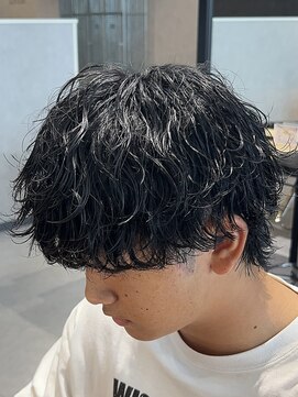 エデアンルクラ 下通(EDEAN Leclat) 熊本メンズヘア　波巻きパーマ　メンズパーマ