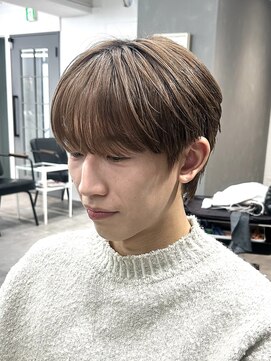 オーバルバイアピッシュ(OVARL by apish) メンズカット/韓国ヘア/メンズパーマ/センターパート/原宿