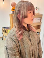 キューズ クラブ(cuz KLUB)&nbsp;ウルフブリーチベージュインナーカラーピンク