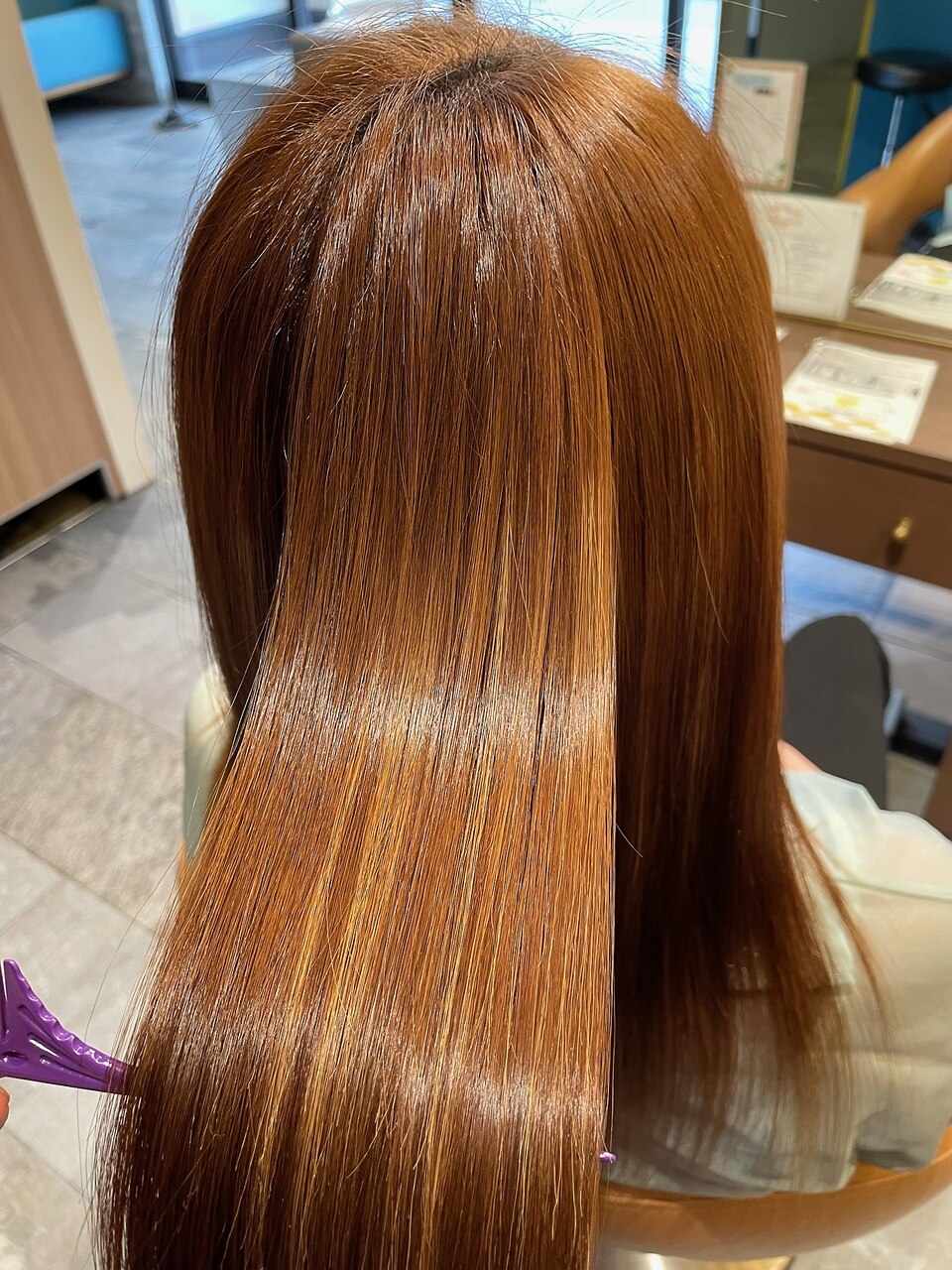 【クセのストレス解消】カット+髪に優しい縮毛矯正+潤いトリートメント 16980