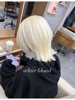 リングバイモアムー(Ring by Moremuu) ホワイトブランド