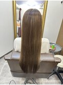 ナチュラル艶ストレート×透明感ブラウン