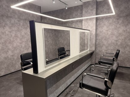 レイグロー バイ ヘッドライト 那珂店(RAYGLOW by HEADLIGHT)の写真