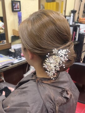 ガラ(GALA) ヘアセット ヘアメ