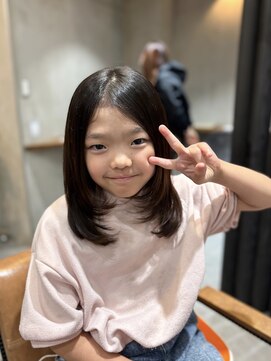 シアン 立川店(Shian) 【SHIANすずか】キッズカット　レイヤーカット　子供カット