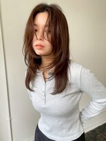 リタ(LITA)&nbsp;韓国風くびれミディx顔まわりレイヤー◇川口