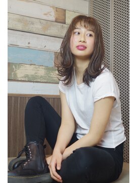 ソラ(sora) ロブ ハイライトがさりげないジェンダーレスロブ