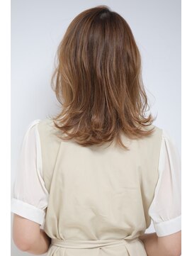 ノエルヘアー(Noel hair) 外ハネふわミディ