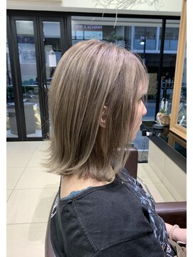 イヴァ(ibah) ミルクティーベージュ