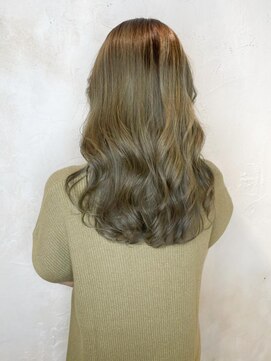 レイール 吉祥寺(Reir) 【Reir吉祥寺】*大人ガーリー+ヘーゼルゴールド*