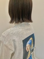 エフ ヘアーアンドリラクゼーション(F. hair & relaxation) 20代30代 切りっぱなし シアーベージュ ボブ