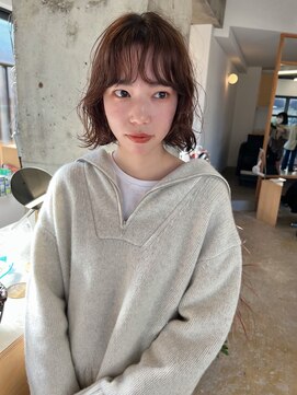 ユー(yew) ゆるウェーブパーマのボブ