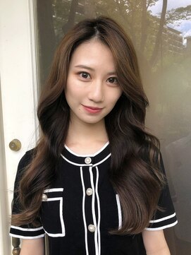 ビュートリアム 広尾(BEAUTRIUM) 10代20代30代 広尾 恵比寿 麻布 ロングヘア 巻き髪 韓国