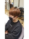 刈り上げ女子マッシュショート