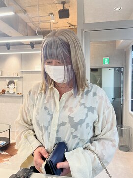 ヴァンシィー(VANCY) ブロンドベージュ×パープル