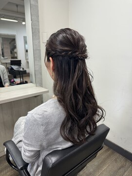 ハイル(KHAIR) 《ハーフアップ♪○》