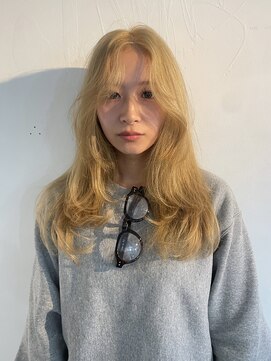 ナツ(Natu.) blond×レイヤーカット☆彡/友菜