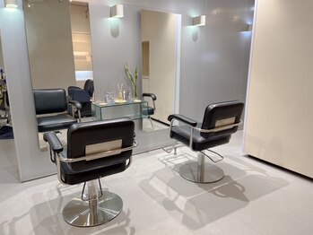 アテム 上安店(Atem)の写真/【要予約】休みの日はゆっくり過ごしたい……そういった意見にお答えします◎専用ブースで特別なひと時を。