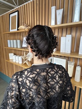 キュオンシア(CUEON. ciea) お呼ばれヘア×ツインアレンジ