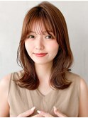 斜めバングホワイトブロンド愛され美髪こなれヘアイメチェン