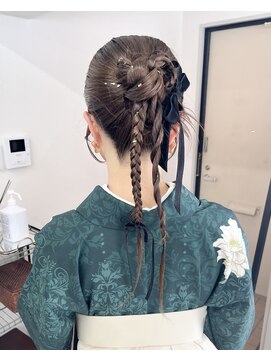 オウン(AUN) 卒業式ヘアセット