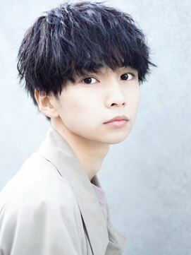 ナチュラル 渋谷(NATURAL) フェザーパーマ/スパイキーショート/サーフカール[メンズ/渋谷]