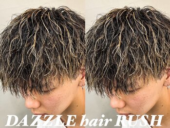 ダズルヘアラッシュ(DAZZLE hair RUSH)の写真/《名古屋の大学生に大人気メンズサロン》ショート×ホワイトハイライトが人気◎【メンズ】