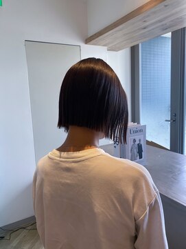 ヘアーエスクールステラ(hair S.COEUR stella) ぱつっとボブ