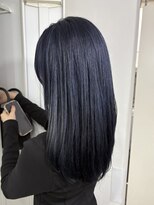 リュンヌ(Lune)&nbsp;レイヤー×ネイビーブルー/ブリーチカラー/ダブルカラー/YU294