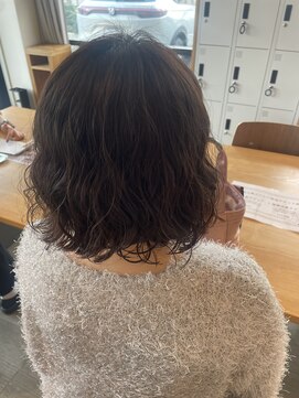 ナイアバイアヌエヌエ(naia by anuenue) ボブパーマ